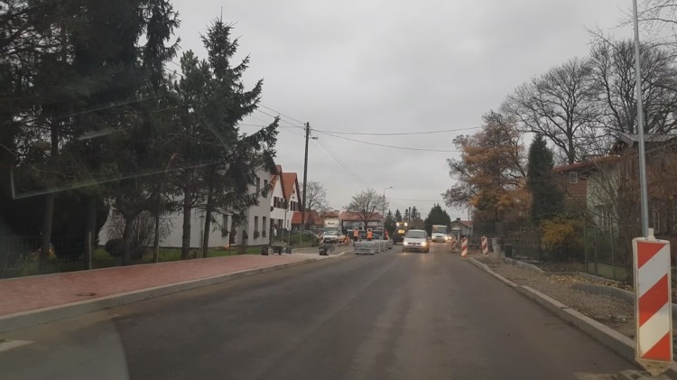 Koniec remontu drogi w Nowej Wsi Malborskiej coraz bliżej – zobacz&#8230;