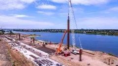 Ogromne 32-tonowe rury na budowie Morskiego Terminalu Przeładunkowego&#8230;
